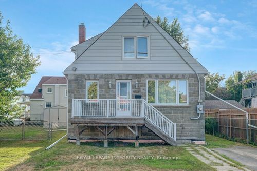 348 Lafontaine Ave, Vanier, ON, K1L6X5 | Card Image