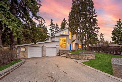 8003 33 Ave Nw, Calgary, AB, T3B1L5 | Card Image