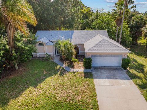 1162 Clearmont St, SEBASTIAN, FL, 32958-5441 | Card Image