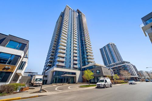 {{alt}} | Card Image