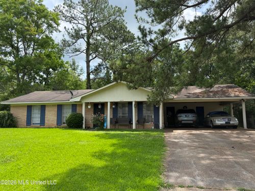 634 Pine Lane, Jackson, MS, 39212 | Card Image
