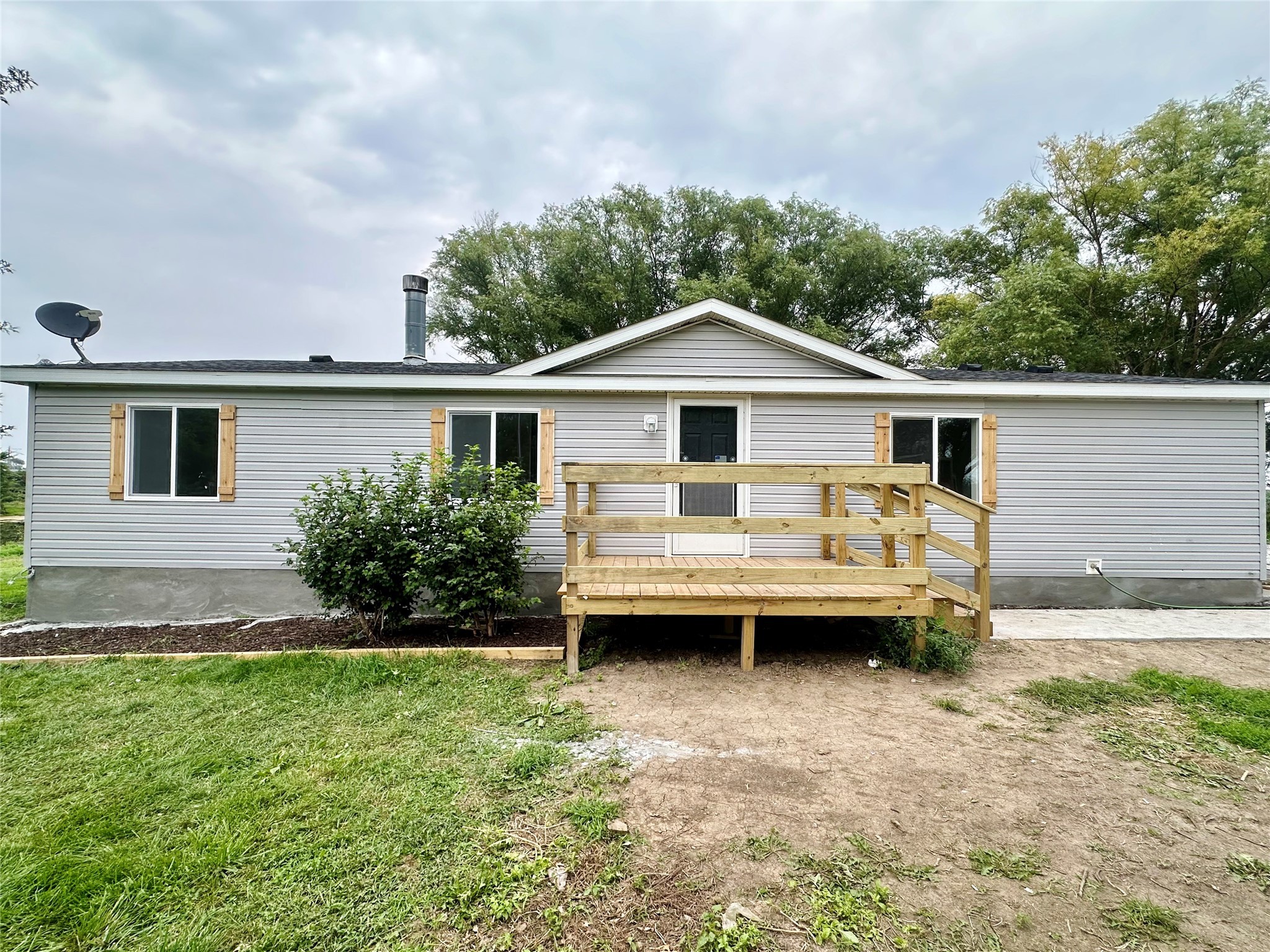 Story Dr, Knoxville, IA 50138