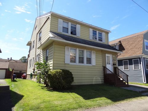 51 Princeton St, Bridgeport, CT, 06605-2962 | Card Image