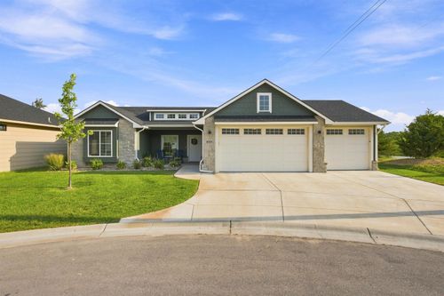 4426 N Sunny Ct, Wichita, KS, 67205-7201 | Card Image