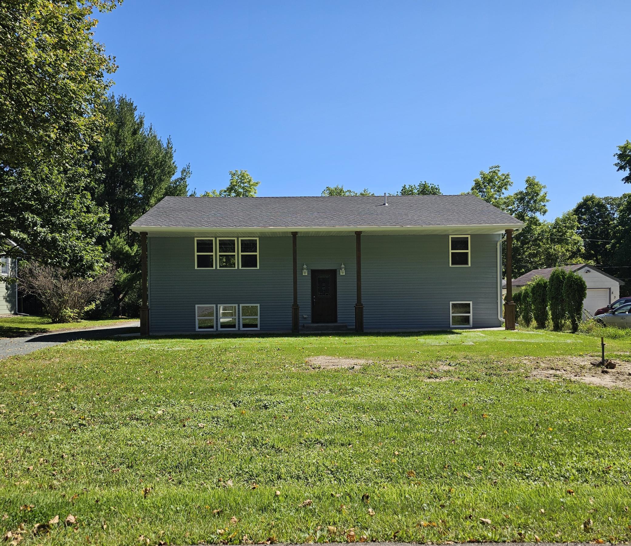 Folsom St, Taylors Falls, MN 55084