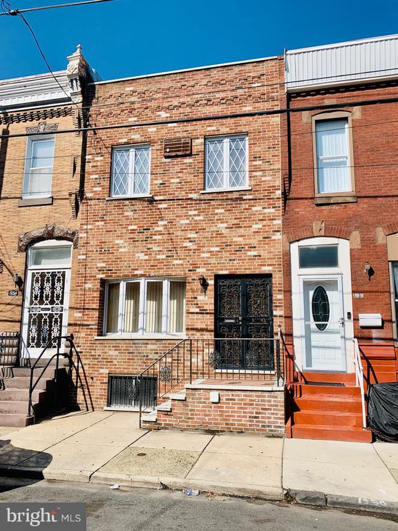 16th St, Philadelphia, PA 19145