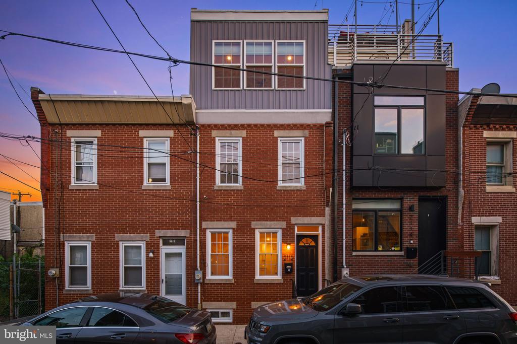 Latona St, Philadelphia, PA 19146