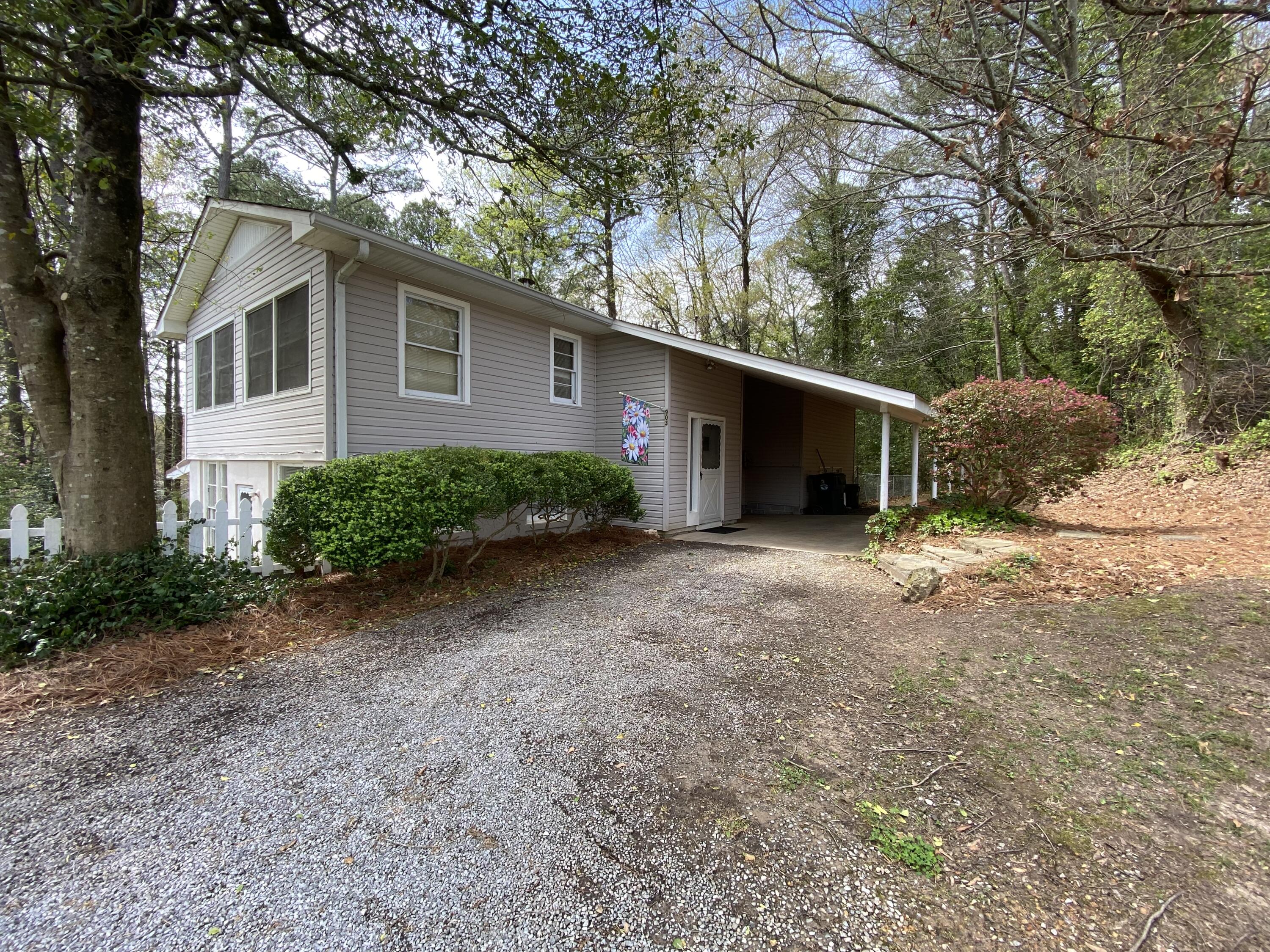 Hillcrest St, Dalton, GA 30720