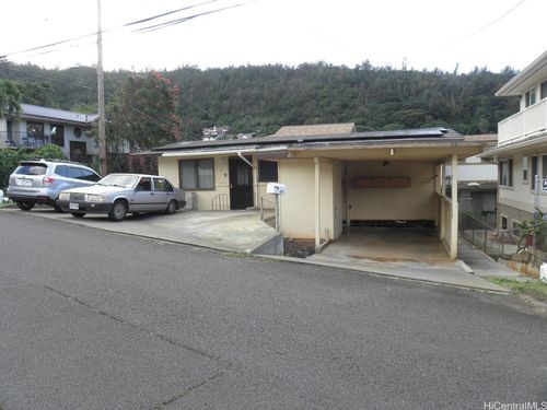 2719 Kamanaiki St, Honolulu, HI, 96819-3804 | Card Image