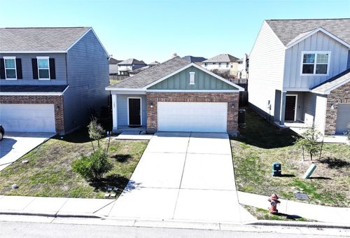 125 Woodpecker Run, Jarrell, TX, 76537-1895 | Card Image