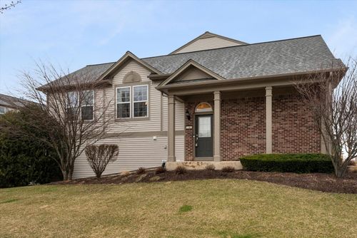 240 Devoe Dr, Oswego, IL, 60543-4066 | Card Image