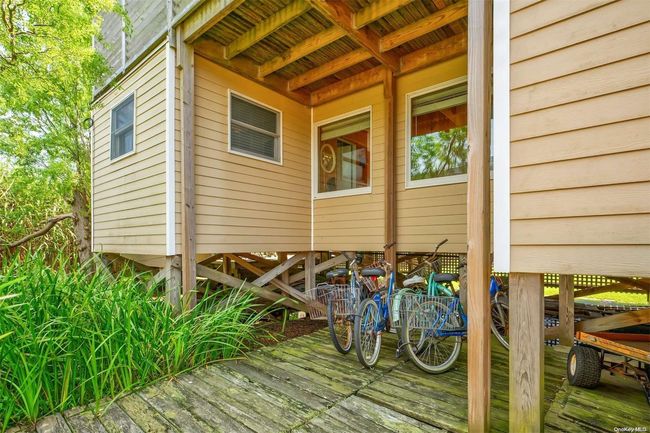 69 Walnut Walk, House other with 3 bedrooms, 2 bathrooms and null parking in Fair Harbor NY | Image 6