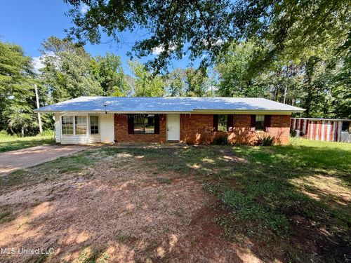709 Melvin Leach Rd, Union, MS, 39365-8619 | Card Image