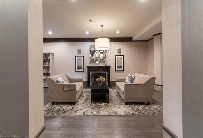 1703 - 67 Caroline St S, House attached with 2 bedrooms, 2 bathrooms and 1 parking in Hamilton ON | Image 37