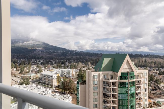 2402 - 1199 Eastwood Street, Condo with 2 bedrooms, 2 bathrooms and 2 parking in Coquitlam BC | Image 21
