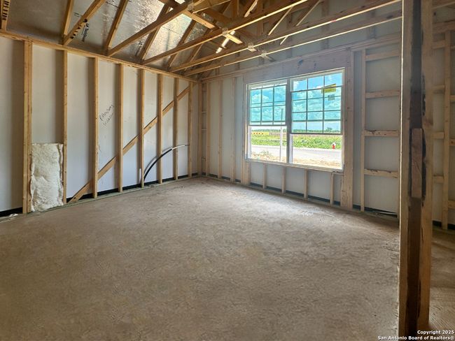 12915 Spur Holw, House other with 3 bedrooms, 3 bathrooms and null parking in Schertz TX | Image 15