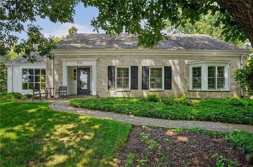 930 Valleyview Rd, Pittsburgh, PA, 15243-1022 | Card Image
