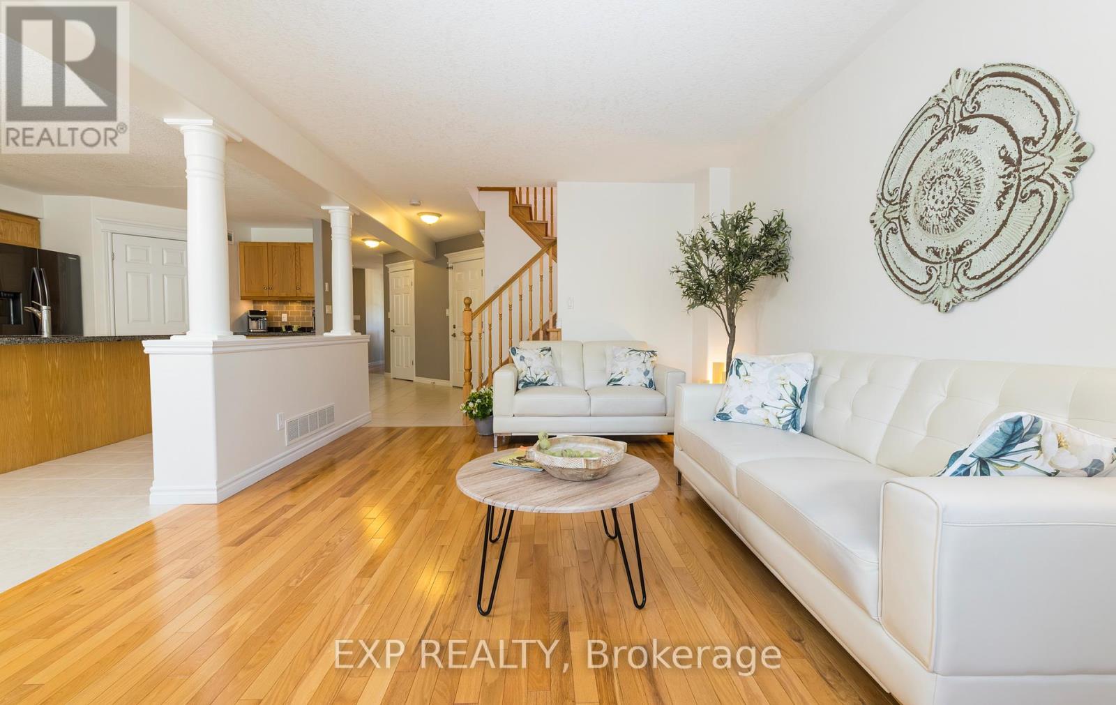 Residential in Guelph/Eramosa (Rockwood) 4