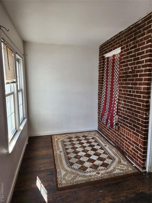 105-06 92nd St, Ozone Park, NY, 11417 | Card Image