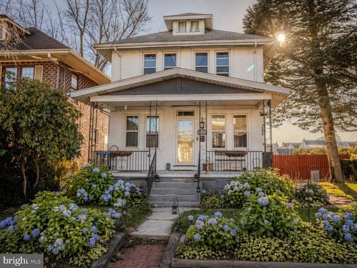 152 S Center St, FRACKVILLE, PA, 17931-1604 | Card Image