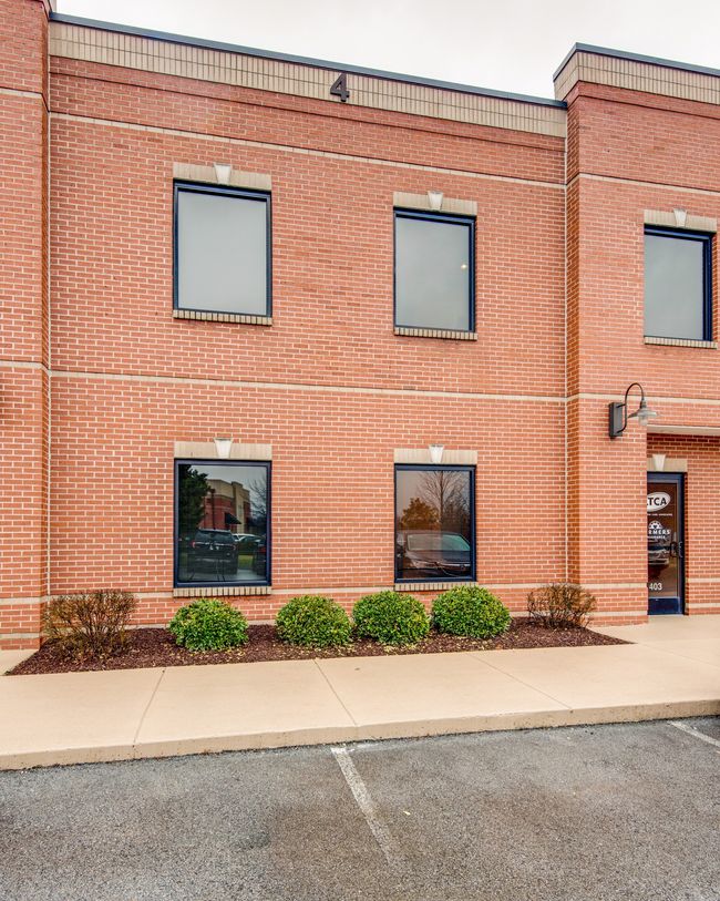 Front of building (all brick construction) | Image 17
