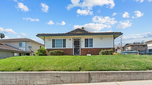 3542 20th St, Highland, CA, 92346-4549 | Card Image