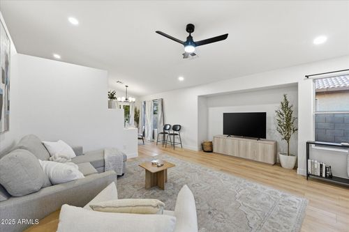 4099 E Libra Ave, Gilbert, AZ, 85234-7531 | Card Image