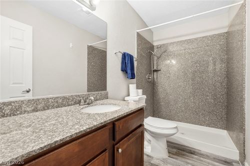 1124-2451 N Rainbow Blvd, Las Vegas, NV, 89108-4502 | Card Image