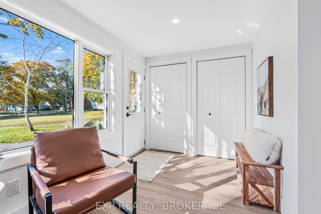 412 Bloomfield Main St, House other with 4 bedrooms, 1 bathrooms and 4 parking in Bloomfield ON | Image 6