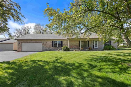 5802 E Chalmers Rd, Monticello, IN, 47960-7689 | Card Image