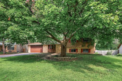 3416 75th Ave N, Brooklyn Park, MN, 55443-3526 | Card Image