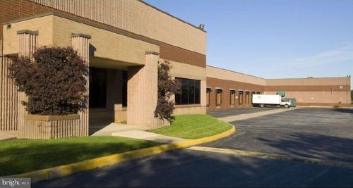 102-1842 Colonial Village Lane, LANCASTER, PA, 17601 | Card Image