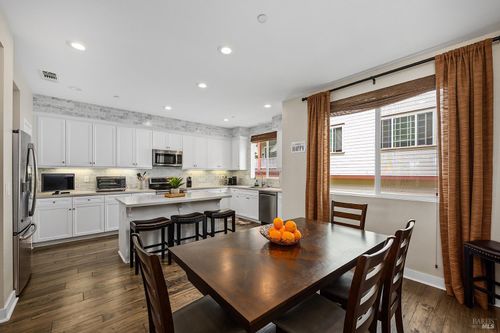 228 Johnson Street, Windsor, CA, 95492 | Card Image