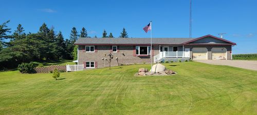 37957 N Clitherall Lake Rd, Battle Lake, MN, 56515-9267 | Card Image