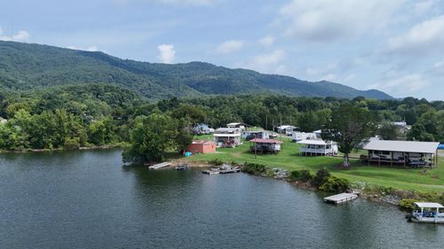 246 Cherokee Boatdock Rd, Mooresburg, TN, 37811-2357 | Card Image