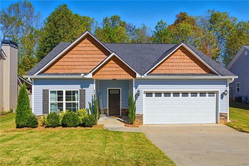 324 Highland Pointe Dr, Alto, GA, 30510-2837 | Card Image