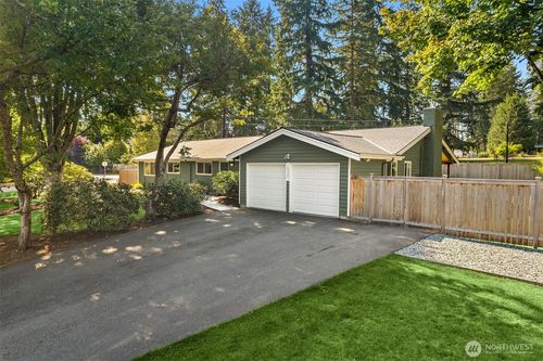 19507 170th Avenue Ne, Woodinville, WA, 98072 | Card Image