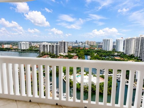 2710-2000 Island Blvd, Aventura, FL, 33160-4965 | Card Image