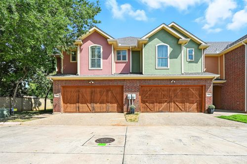 205 Corinna Ct, Hurst, TX, 76053-6854 | Card Image