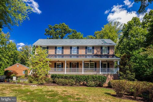 4211 Orchard Dr, FAIRFAX, VA, 22032-1026 | Card Image