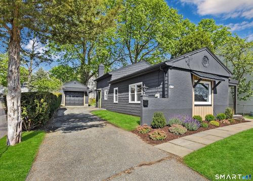 51 Saint Charles Ave, Stamford, CT, 06907-2416 | Card Image