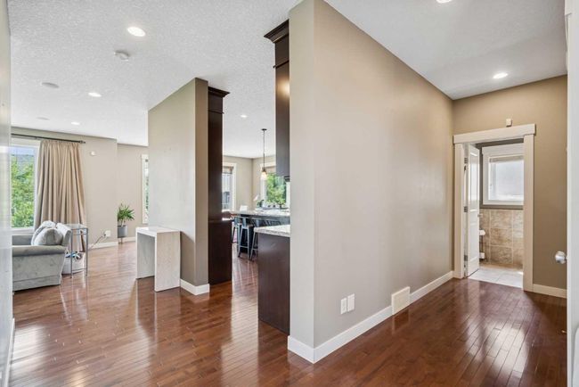 36 Panatella Pt Nw, House other with 4 bedrooms, 4 bathrooms and 4 parking in Calgary AB | Image 8