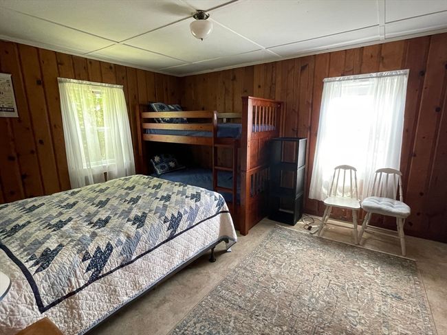 7 Laurel St, House other with 3 bedrooms, 1 bathrooms and 3 parking in Mattapoisett MA | Image 11