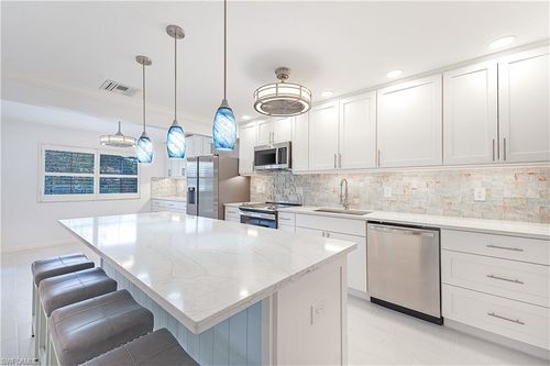 apt-223d-27771 Hacienda East Blvd, BONITA SPRINGS, FL, 34135-4575 | Card Image