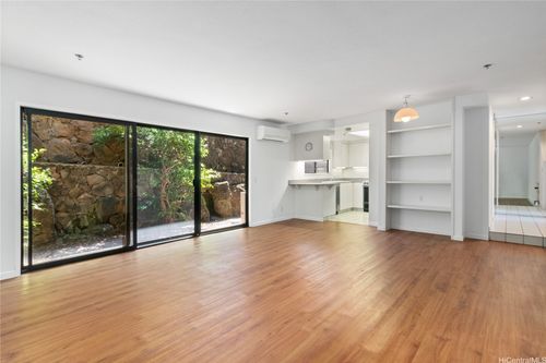 c118-1629 Waikahalulu Ln, Honolulu, HI, 96817-3264 | Card Image