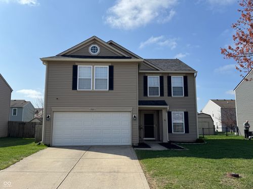 785 Country Gate Dr, New Whiteland, IN, 46184-9208 | Card Image