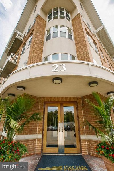 408 - 23 Pierside Drive, Condo with 1 bedrooms, 1 bathrooms and null parking in BALTIMORE MD | Image 3