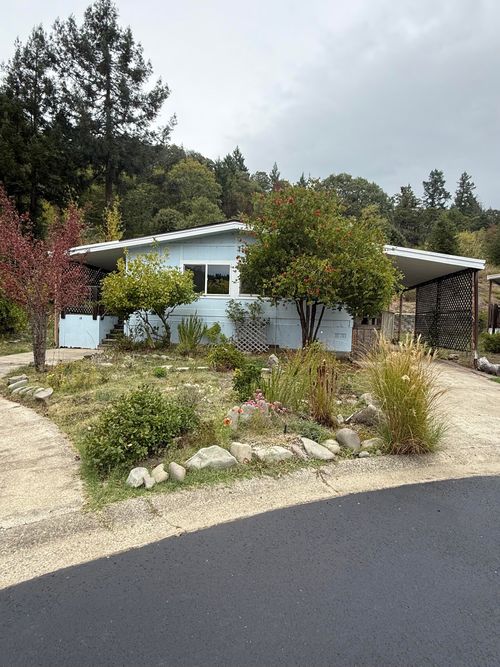 72 W Coast Rd, Redway, CA, 95560 | Card Image