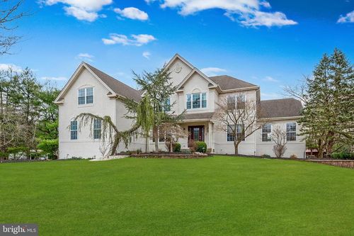 11 Rolling Glen Ct, Mount Laurel, NJ, 08054-9551 | Card Image