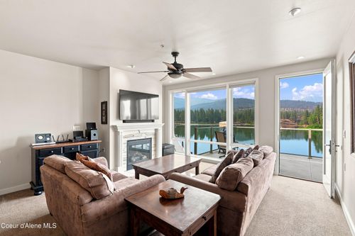 403-415 W Waterside Dr, Post Falls, ID, 83854-7020 | Card Image